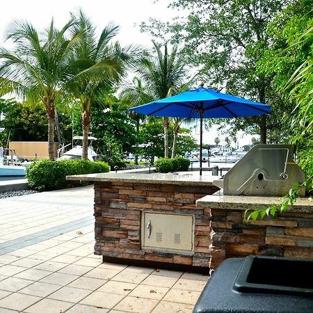 Riviera Luxury Living At River Oaks Marina And Tower Miami Eksteriør bilde