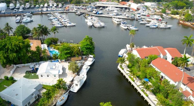 Riviera Luxury Living At River Oaks Marina And Tower Miami Eksteriør bilde