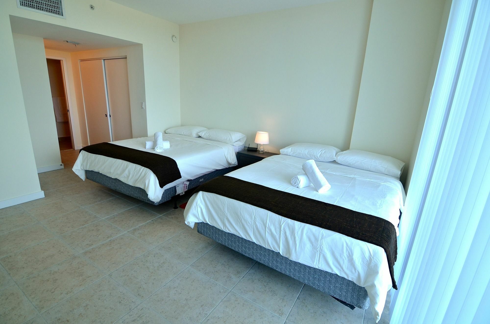 Riviera Luxury Living At River Oaks Marina And Tower Miami Eksteriør bilde