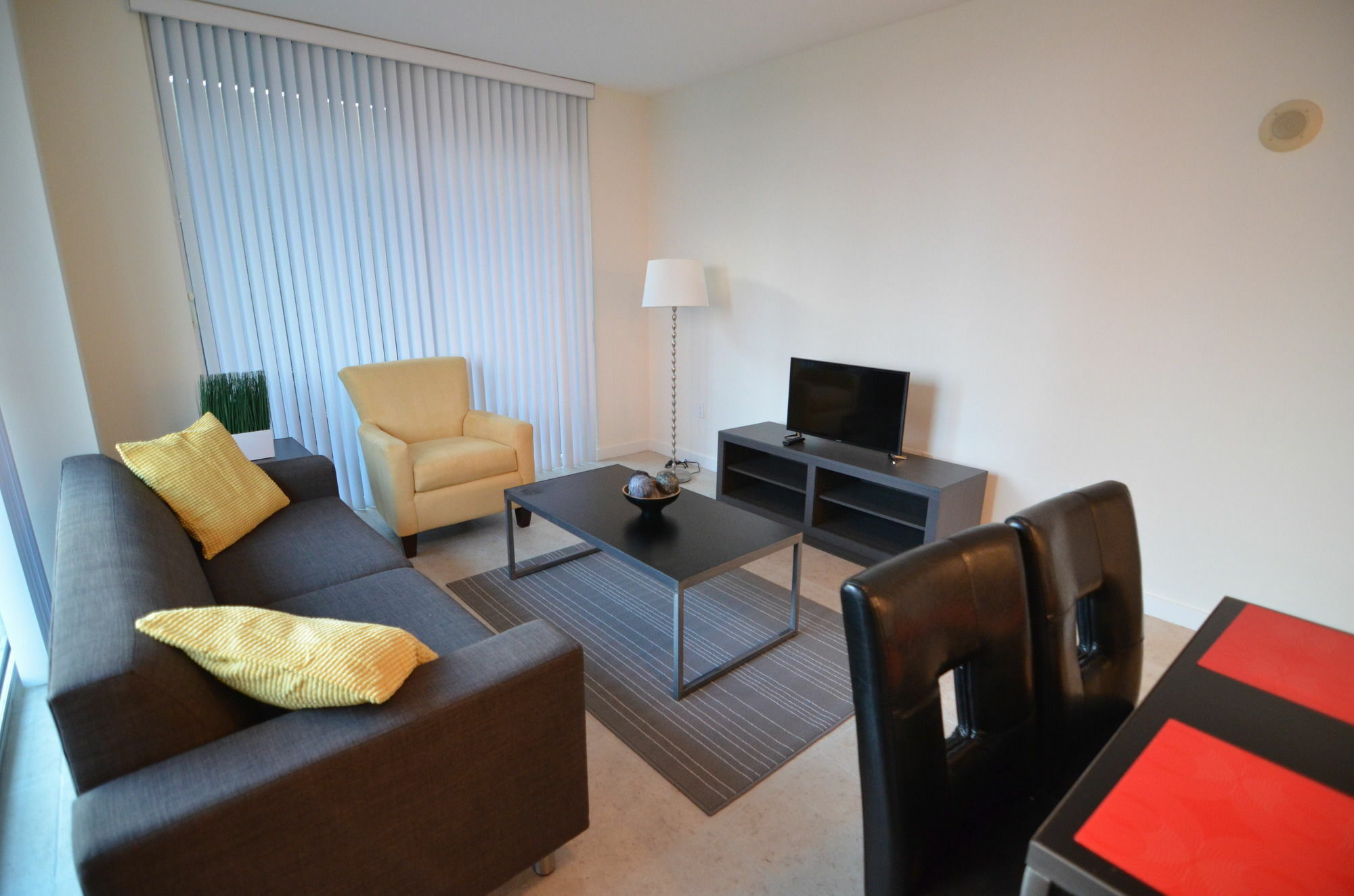 Riviera Luxury Living At River Oaks Marina And Tower Miami Eksteriør bilde