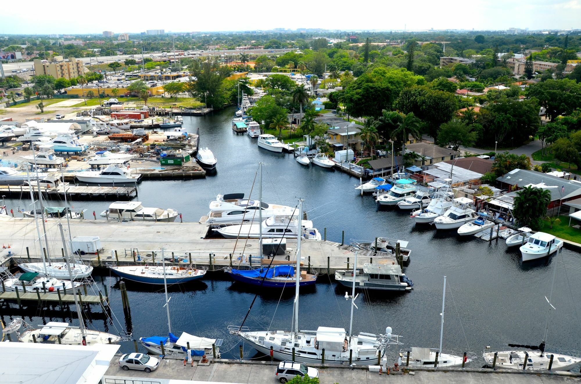 Riviera Luxury Living At River Oaks Marina And Tower Miami Eksteriør bilde